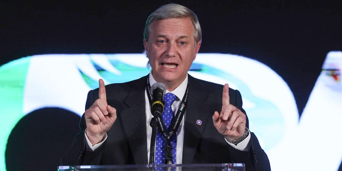 Presidente electo en Icare: “Nosotros no usamos motosierra”