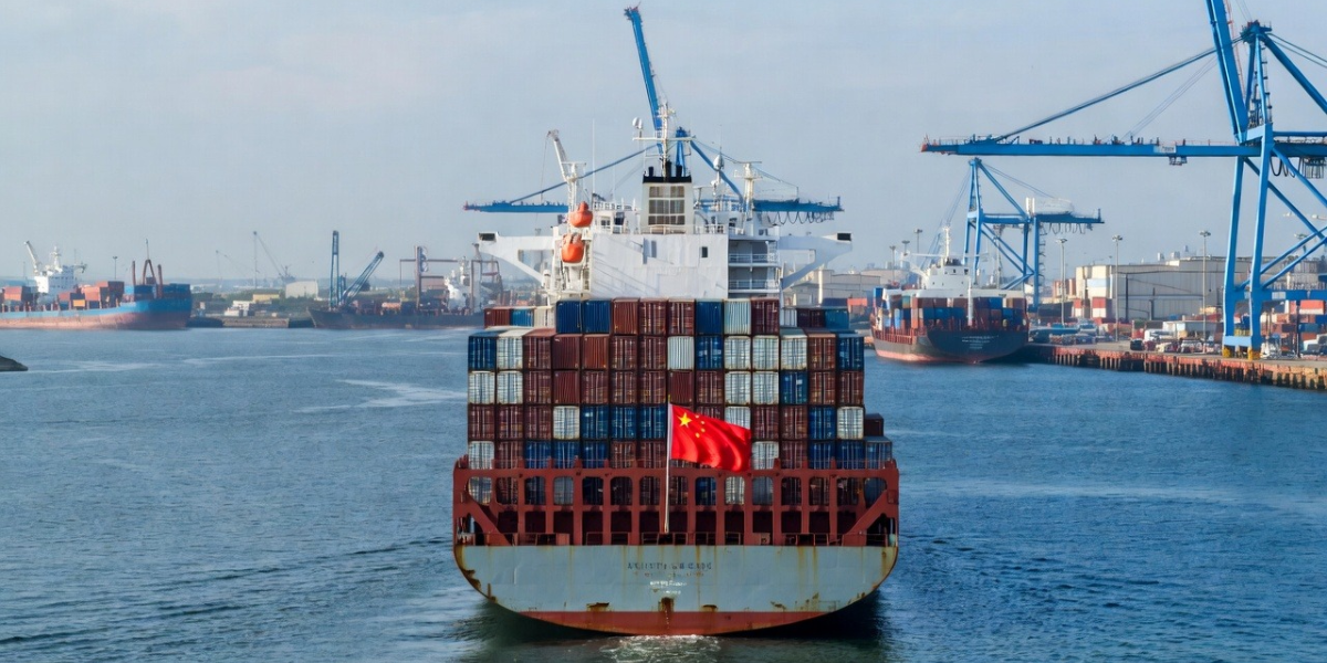 China Reescribe las Reglas: Guía de Supervivencia para Agentes de Aduana Chilenos 