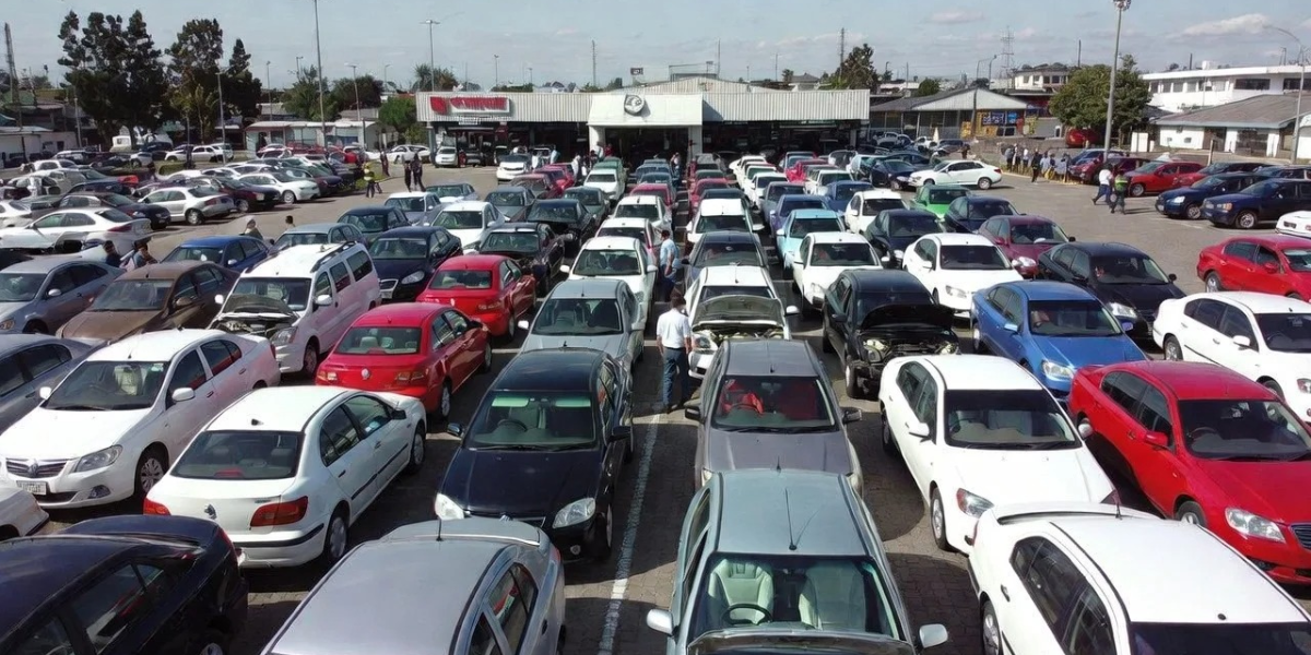 Autos chinos dominan el mercado chileno: la revolución silenciosa del sector automotriz en 2025