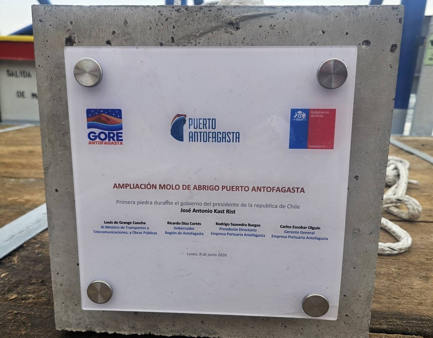 𝗣𝗨𝗘𝗥𝗧𝗢 𝗔𝗡𝗧𝗢𝗙𝗔𝗚𝗔𝗦𝗧𝗔 𝗔𝗠𝗣𝗟𝗜𝗔 𝗦𝗨 𝗠𝗢𝗟𝗢 𝗗𝗘 𝗔𝗕𝗥𝗜𝗚𝗢 𝗣𝗔𝗥𝗔 𝗖𝗢𝗡𝗦𝗢𝗟𝗜𝗗𝗔𝗥 𝗔𝗟 𝗡𝗢𝗥𝗧𝗘 𝗚𝗥𝗔𝗡𝗗𝗘 𝗖𝗢𝗠𝗢 𝗣𝗟𝗔𝗧𝗔𝗙𝗢𝗥𝗠𝗔 𝗣𝗔𝗥𝗔 𝗘𝗟 𝗖𝗢𝗠𝗘𝗥𝗖𝗜𝗢 𝗘𝗫𝗧𝗘𝗥𝗜𝗢𝗥 𝗖𝗛𝗜𝗟𝗘𝗡𝗢