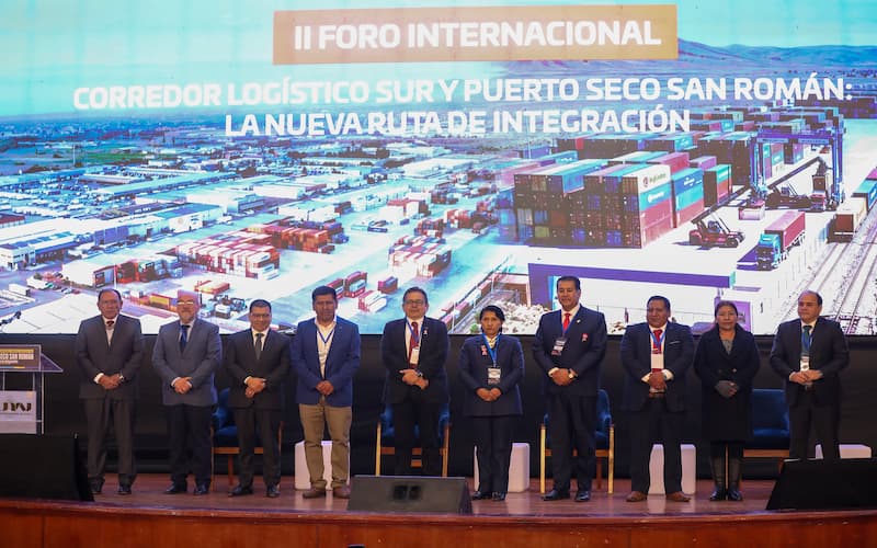 PERÚ INVIERTE USD 10.000 MILLONES EN EL EJE SUR Y SU PUERTO SECO EN JULIACA PONE EN ALERTA A LA LOGÍSTICA CHILENA