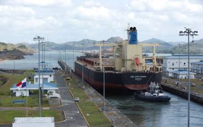 CANAL DE PANAMÁ REDUCE TRÁNSITOS Y VUELVE A ENFRENTAR UNA PRESIÓN HÍDRICA SOBRE SU OPERACIÓN