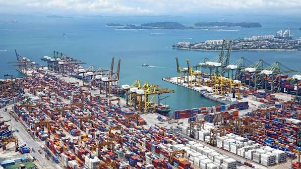 CONGESTIÓN MARÍTIMA EN ASIA PONE A PRUEBA LA PLANIFICACIÓN LOGÍSTICA DE CHILE ANTE EL CIERRE DE AÑO