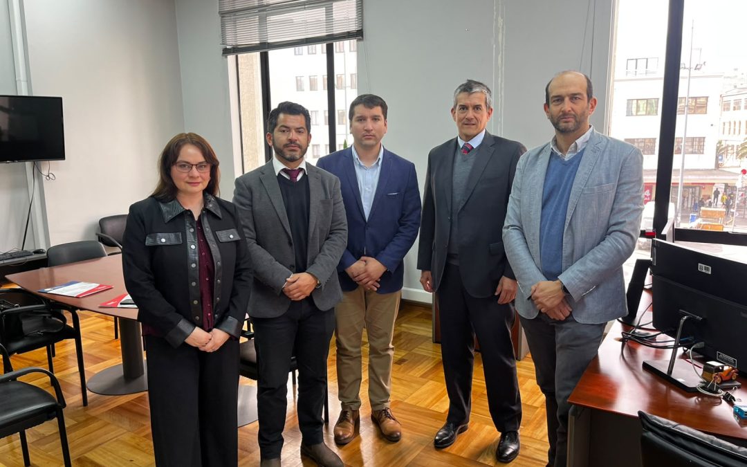 𝗙𝗢𝗥𝗧𝗔𝗟𝗘𝗖𝗜𝗘𝗡𝗗𝗢 𝗘𝗟 𝗧𝗥𝗔𝗕𝗔𝗝𝗢 𝗖𝗢𝗟𝗔𝗕𝗢𝗥𝗔𝗧𝗜𝗩𝗢 𝗖𝗢𝗡 𝗘𝗟 𝗦𝗘𝗥𝗩𝗜𝗖𝗜𝗢 𝗡𝗔𝗖𝗜𝗢𝗡𝗔𝗟 𝗗𝗘 𝗔𝗗𝗨𝗔𝗡𝗔𝗦